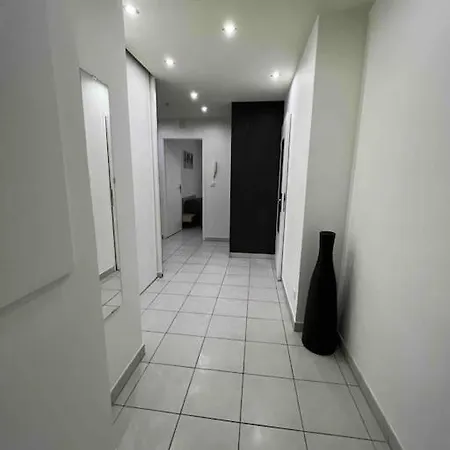 Tres Bel Appartement Entre Paris Et Disneyland Lognes Buitenkant foto