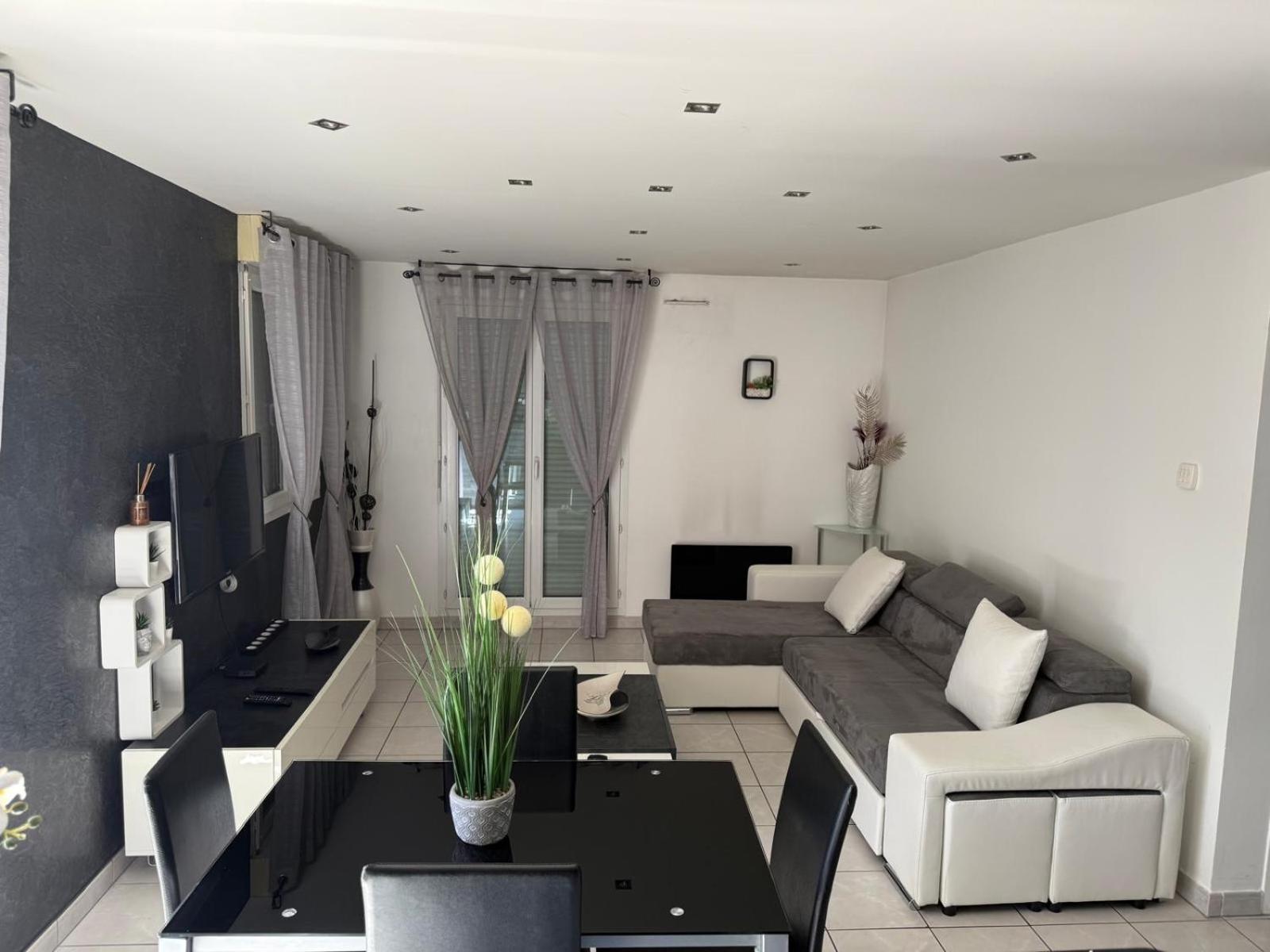 Appartamento Tres Bel Entre Paris Et Disneyland Lognes